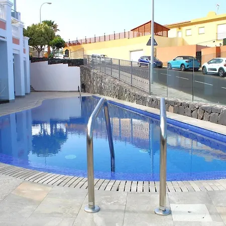 شقة Premium Con Piscina Y Vistas Increiblescheckhostprofile *
