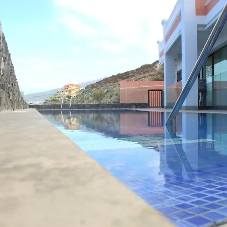 Apartmán Premium Con Piscina Y Vistas Increiblescheckhostprofile *